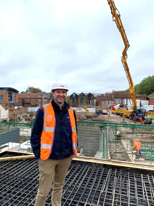 Concrete pour on site