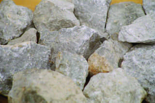 Hills Quarry Product, 75mm clean limestone