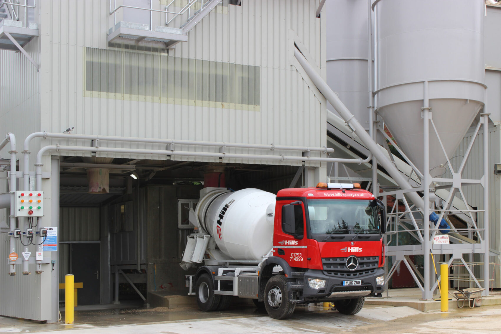 Hills Quarry Mini-Mix Vehicle at Hills Concerete Plant