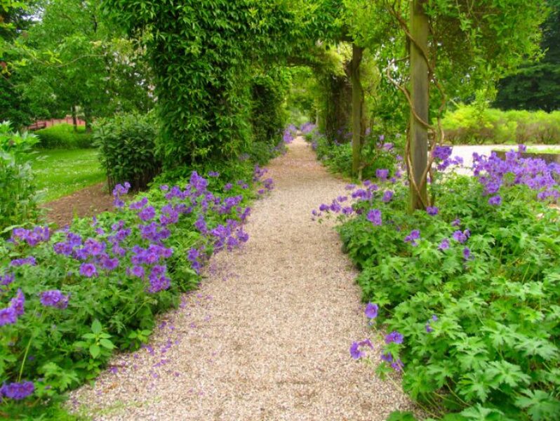 Cotswold Path Gravel